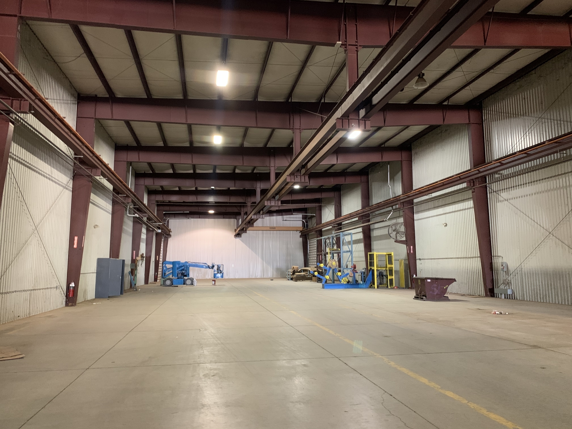 Lubbock Warehouses 5711 E FM 40 CMS Properties Inc